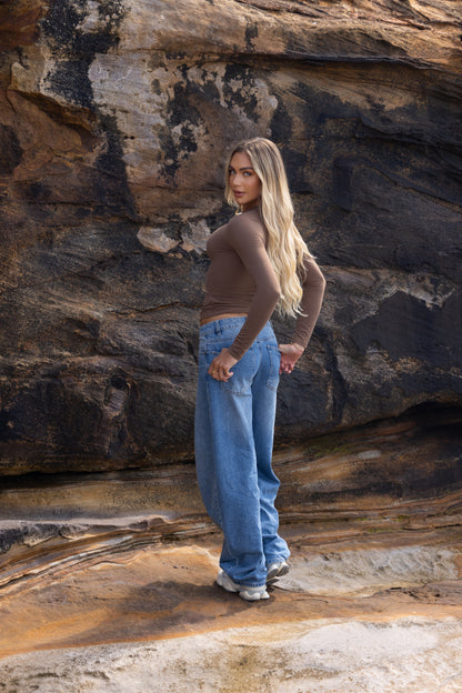 Sculpted Long Sleeve 0.1 - Mocha